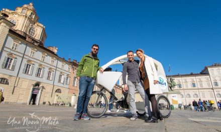 Turismo sostenibile: scoprire Torino a bordo di un risciò